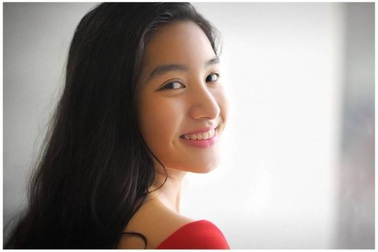 Đại sứ hòa bình tuổi 18