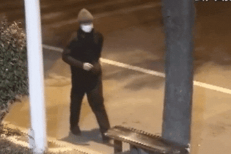 Trộm vàng trị giá 11 tỷ đồng, tên trộm bị bắt vì đãng trí quên điện thoại