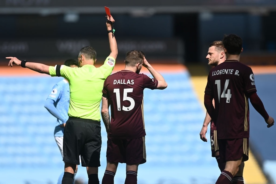 Man City 1-2 Leeds: Đòn knock-out bất ngờ ở phút 90 - 9 Man City 1-2 Leeds: Đòn knock-out bất ngờ ở phút 90 - 9
