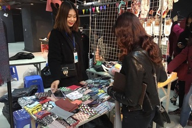 Bán đồ handmade: Một vốn ba, bốn lời