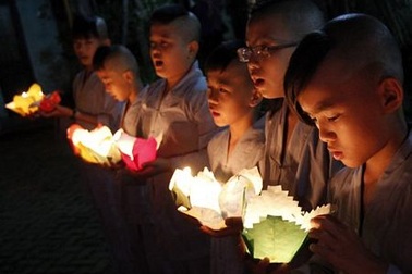 Châu Á nô nức đón mừng Tết Trung thu