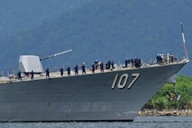 Venezuela tuyên bố "phá âm mưu dàn dựng tập kích chiến hạm Mỹ"