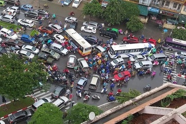 Lý do nực cười nhất gây tắc đường cần được xem xét!
