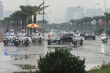 Đội xe Yamaha FJR1300 P “khủng” dẫn đoàn các nguyên thủ