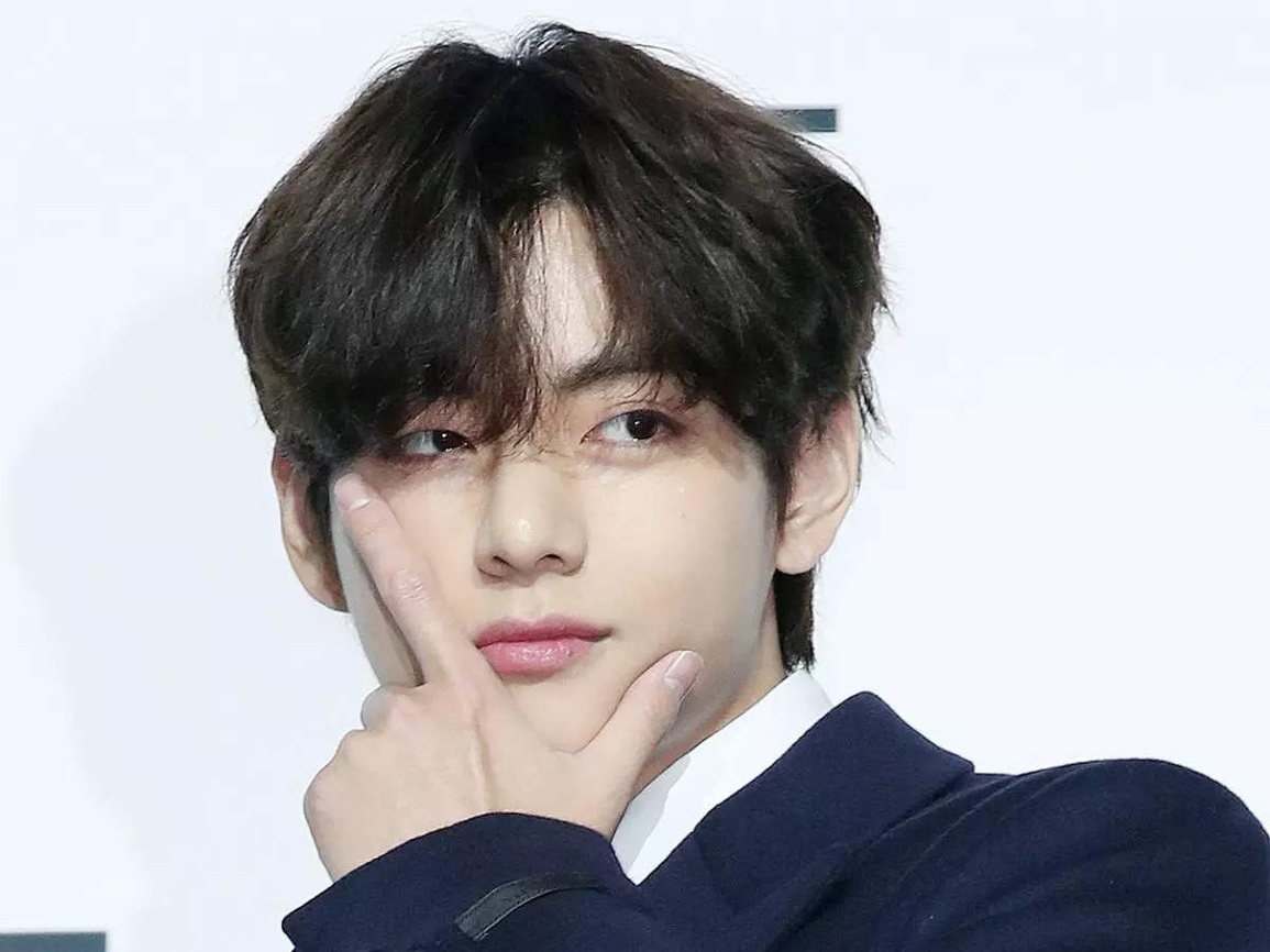 Jennie của Blackpink và V của BTS dính tin hò hẹn, công ty nói gì? - 3 Jennie của Blackpink và V của BTS dính tin hò hẹn, công ty nói gì? - 3