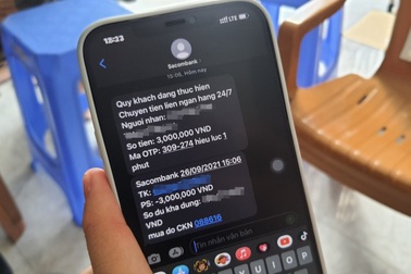 Làm rõ thông tin cán bộ trực chốt yêu cầu tài xế ô tô chuyển khoản 3 triệu