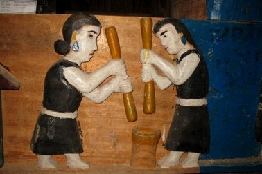 Độc đáo nghệ thuật điêu khắc gỗ của đồng bào Cơtu Quảng Nam