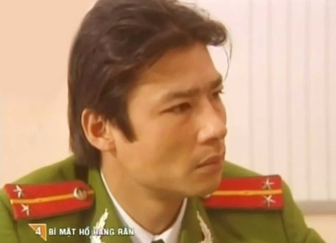 ນັກສະແດງທີ່ສາມາດຫຼິ້ນບົດບາດຂອງຕໍາຫຼວດ, ທະຫານແລະຄະດີອາຍາໃນຫນ້າຈໍ - 1 Những nam diễn viên cân cả vai công an, bộ đội lẫn tội phạm trên màn ảnh - 1