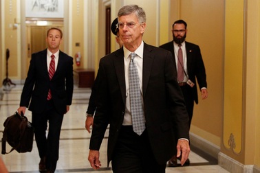 Người phụ nữ bí ẩn "thay mặt sếp" trong vụ lùm xùm Mỹ - Ukraine