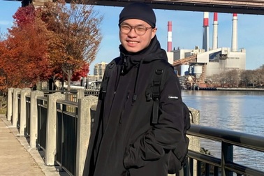 6 năm vừa làm vừa học, chàng trai 9X ẵm trọn học bổng tiến sĩ 15 tỷ đồng