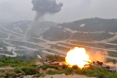 Hàn-Mỹ tập trận mô phỏng tình huống chiến tranh