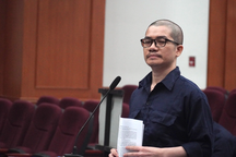 Cưỡng chế tài sản của "siêu lừa" Nguyễn Thái Luyện để thi hành án