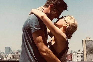 Kylie Minogue đã tìm được tình yêu đích thực ở tuổi 51