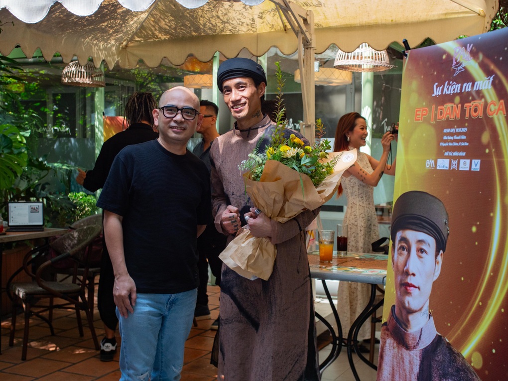 Phạm Anh Khoa: “Âm nhạc cho tôi cơ hội được bắt đầu lại” - 2