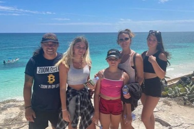 "Gia đình Bitcoin" và số tiền điện tử được giấu ở 4 châu lục