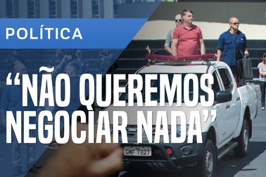 Tổng thống Brazil xuống đường biểu tình phản đối lệnh ở nhà chống Covid-19