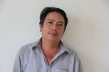 Ghét người làm, chặt nát vườn cao su của chủ