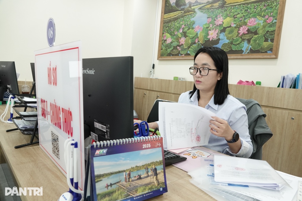 Đồng bộ năng lực cán bộ cấp xã mới để tránh tâm lý hụt hẫng, so bì - 2 Đồng bộ năng lực cán bộ cấp xã mới để tránh tâm lý hụt hẫng, so bì - 2