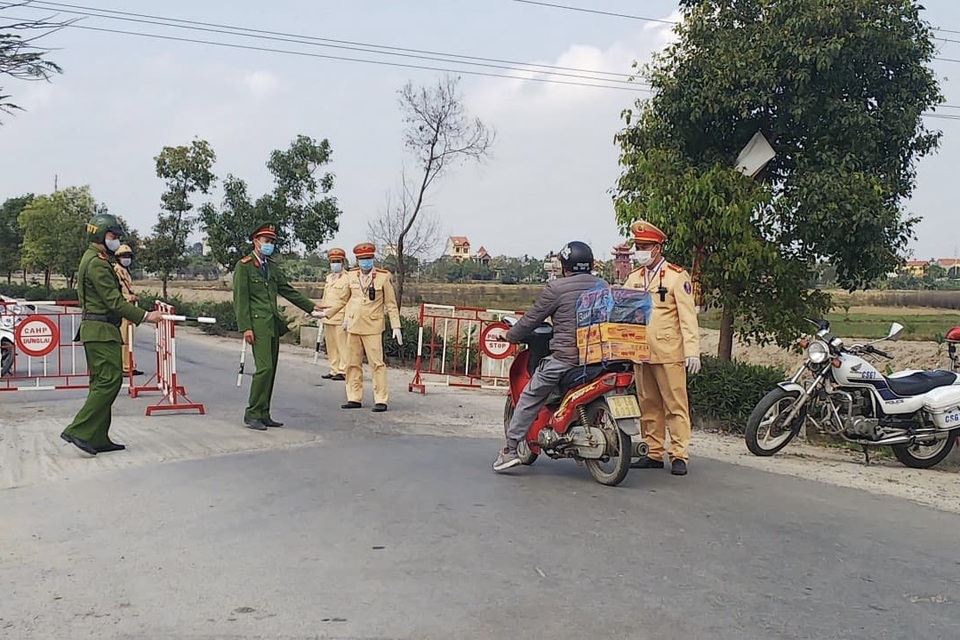 Hải Phòng phát hiện một nhân viên y tế dương tính SARS-CoV-2 - 1 Hải Phòng phát hiện một nhân viên y tế dương tính SARS-CoV-2 - 1
