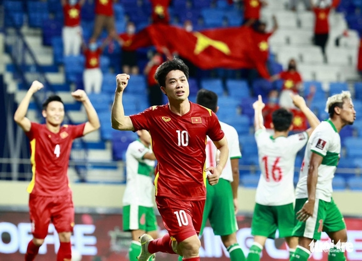 HLV Lào dự đoán kết quả bất ngờ ở trận tuyển Việt Nam vs Indonesia - 2 HLV Lào dự đoán kết quả bất ngờ ở trận tuyển Việt Nam vs Indonesia - 2
