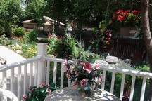 Con dâu vay tiền mua nhà, mẹ chồng đòi đứng tên sổ đỏ