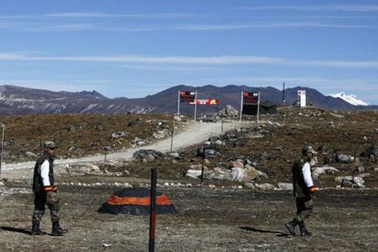 Đụng độ leo thang tại biên giới Trung - Ấn