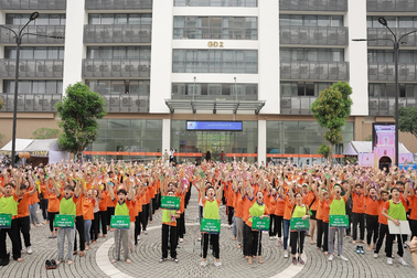 Sinh viên Đại Nam trình diễn thời trang tái chế, bảo vệ môi trường