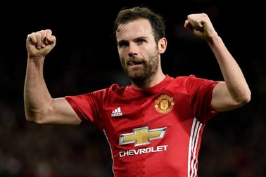 Mata nghỉ đến hết mùa giải, MU lâm nguy