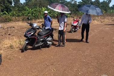 Môi giới nhà đất chật vật kiếm tiền lo Tết