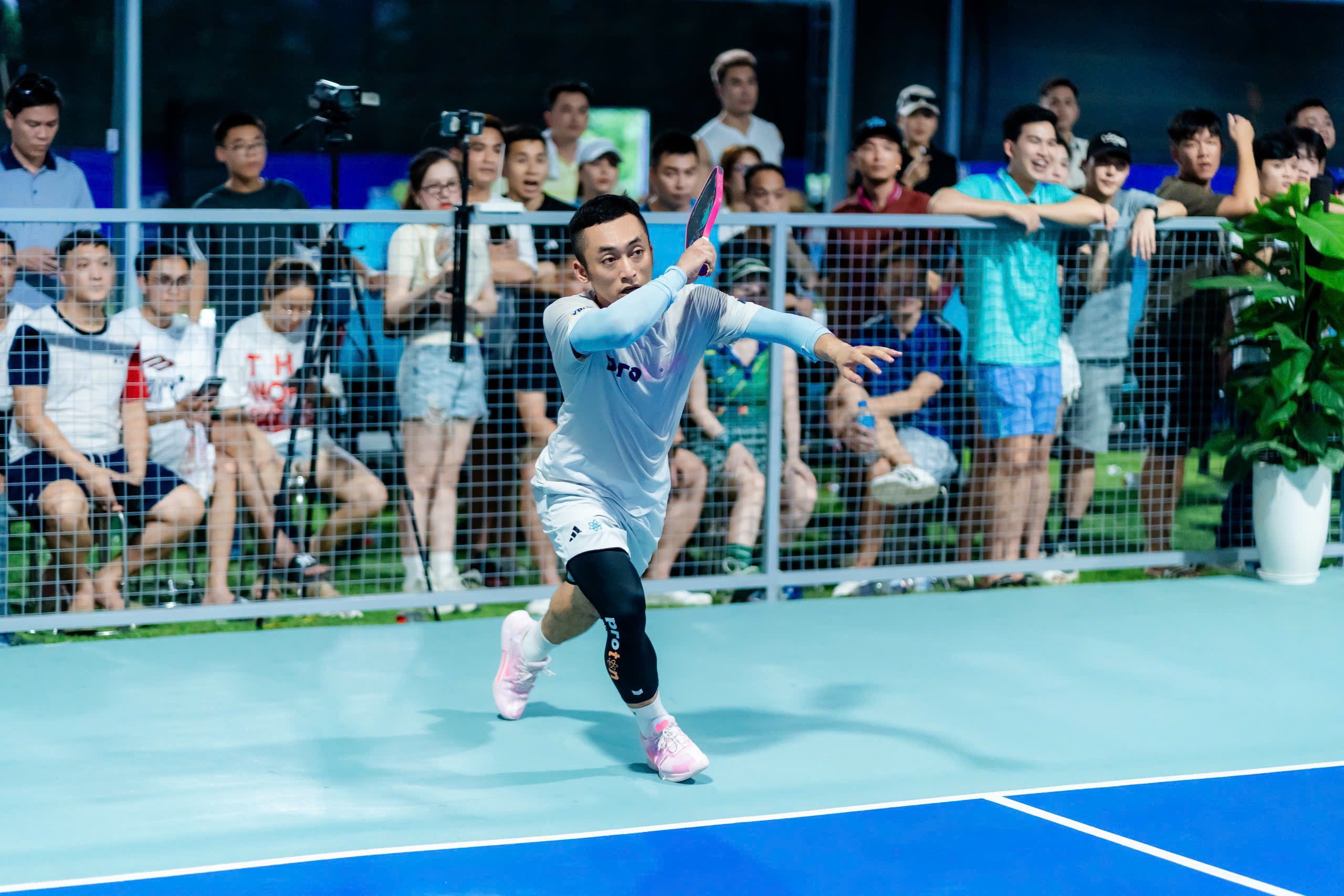 Tay vợt Trần Đức Phong: Giải pickleball báo Dân trí rất ý nghĩa và thú vị - 1 Tay vợt Trần Đức Phong: Giải pickleball báo Dân trí rất ý nghĩa và thú vị - 1