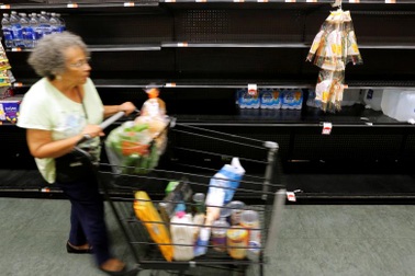 Người Mỹ hối hả chuẩn bị đối phó bão Nate