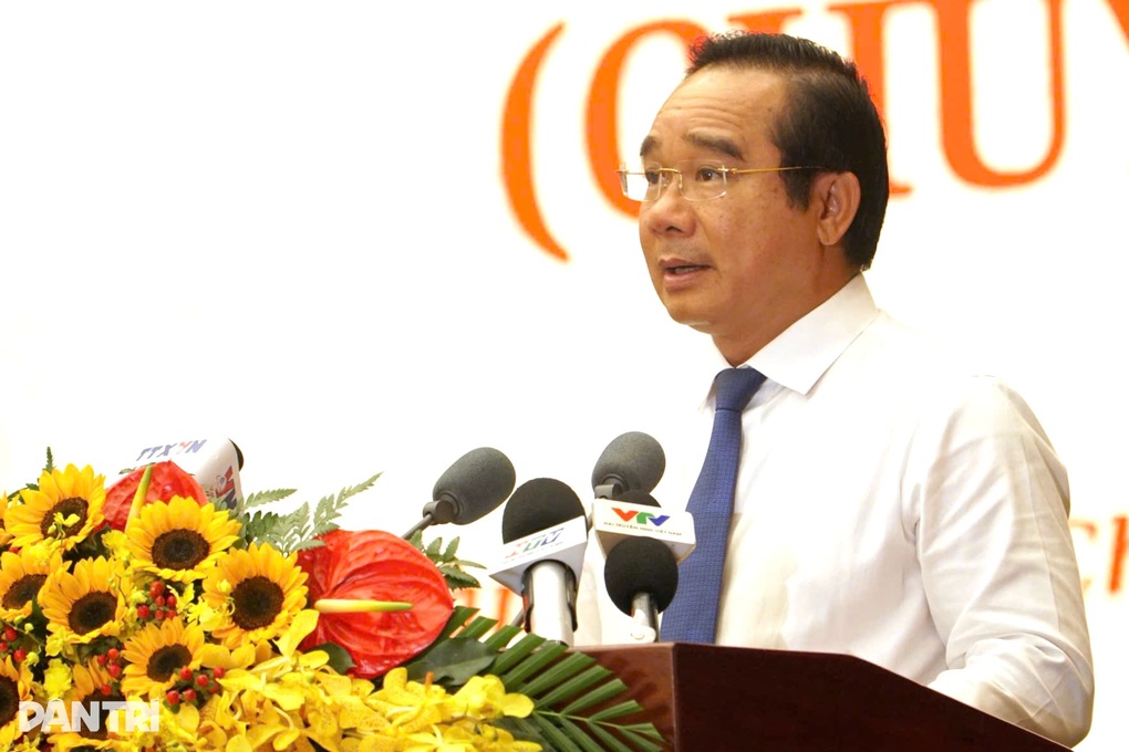 Bầu bổ sung 3 Phó chủ tịch UBND TPHCM - 1