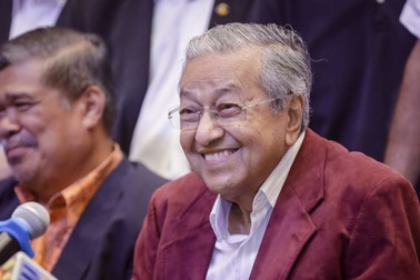 Sự tái xuất ngoạn mục của vị thủ tướng già nhất thế giới