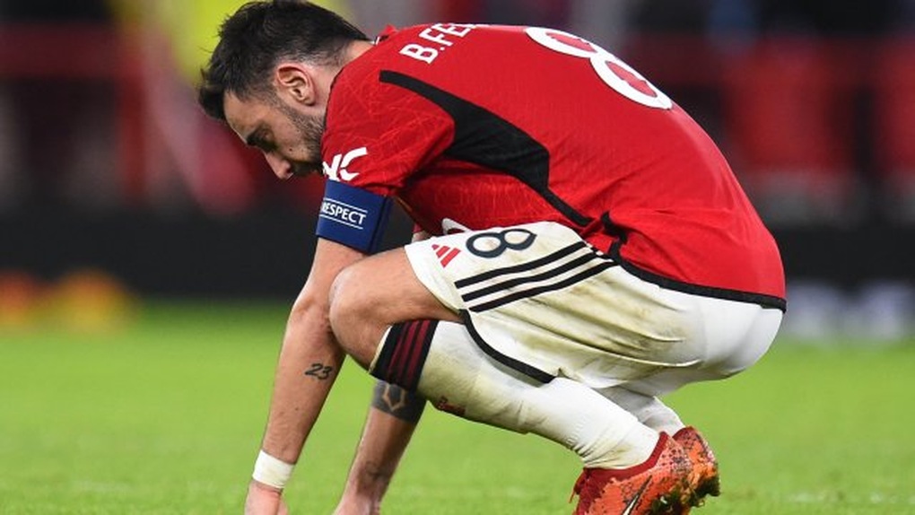 Man Utd thi đấu siêu tệ, báo hại giải Ngoại hạng Anh - 1 Man Utd thi đấu siêu tệ, báo hại giải Ngoại hạng Anh - 1
