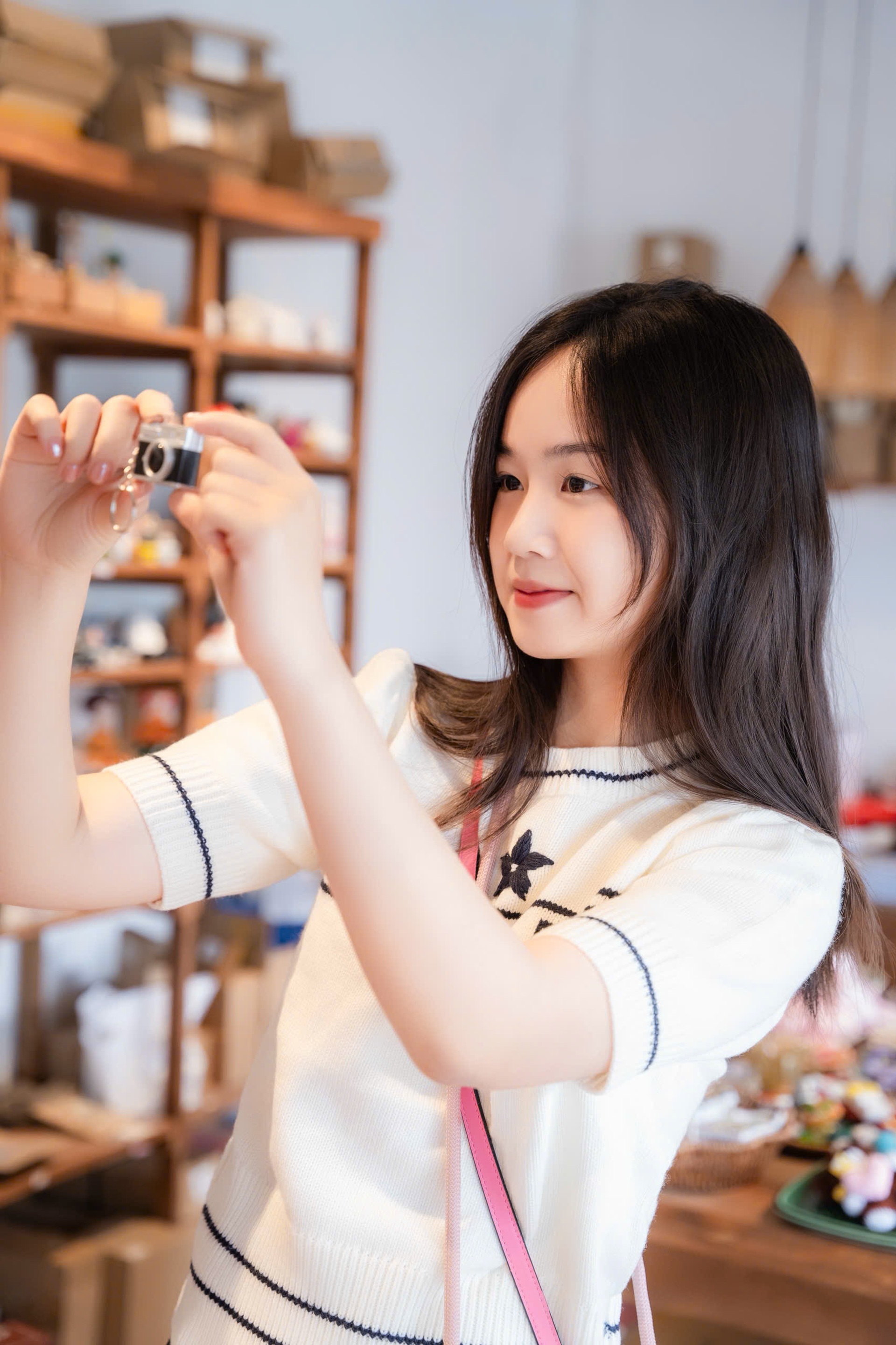 Nữ thủ khoa khối A00 gây sốt: Vẻ đẹp trí tuệ mới là bền vững nhất - 7 Nữ thủ khoa khối A00 gây sốt: Vẻ đẹp trí tuệ mới là bền vững nhất - 7