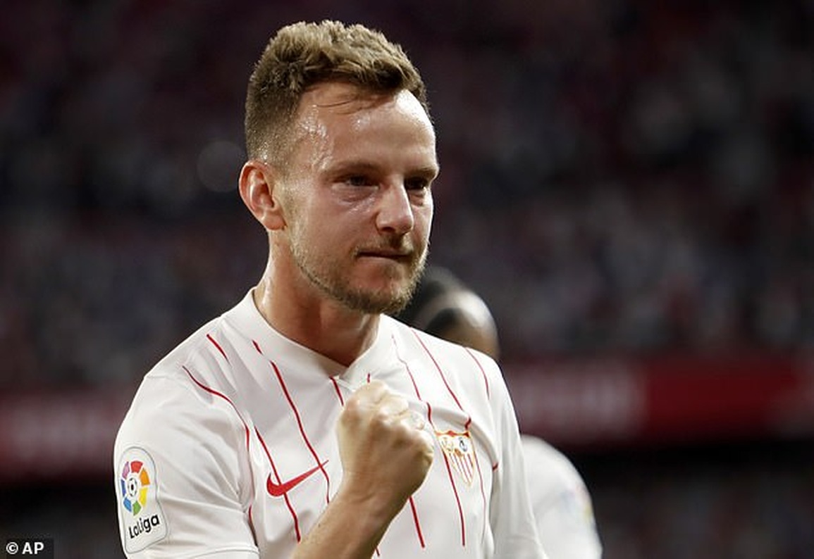 Ngược dòng hạ Sevilla, Real Madrid hơn Barcelona đến 15 điểm - 2 Ngược dòng hạ Sevilla, Real Madrid hơn Barcelona đến 15 điểm - 2