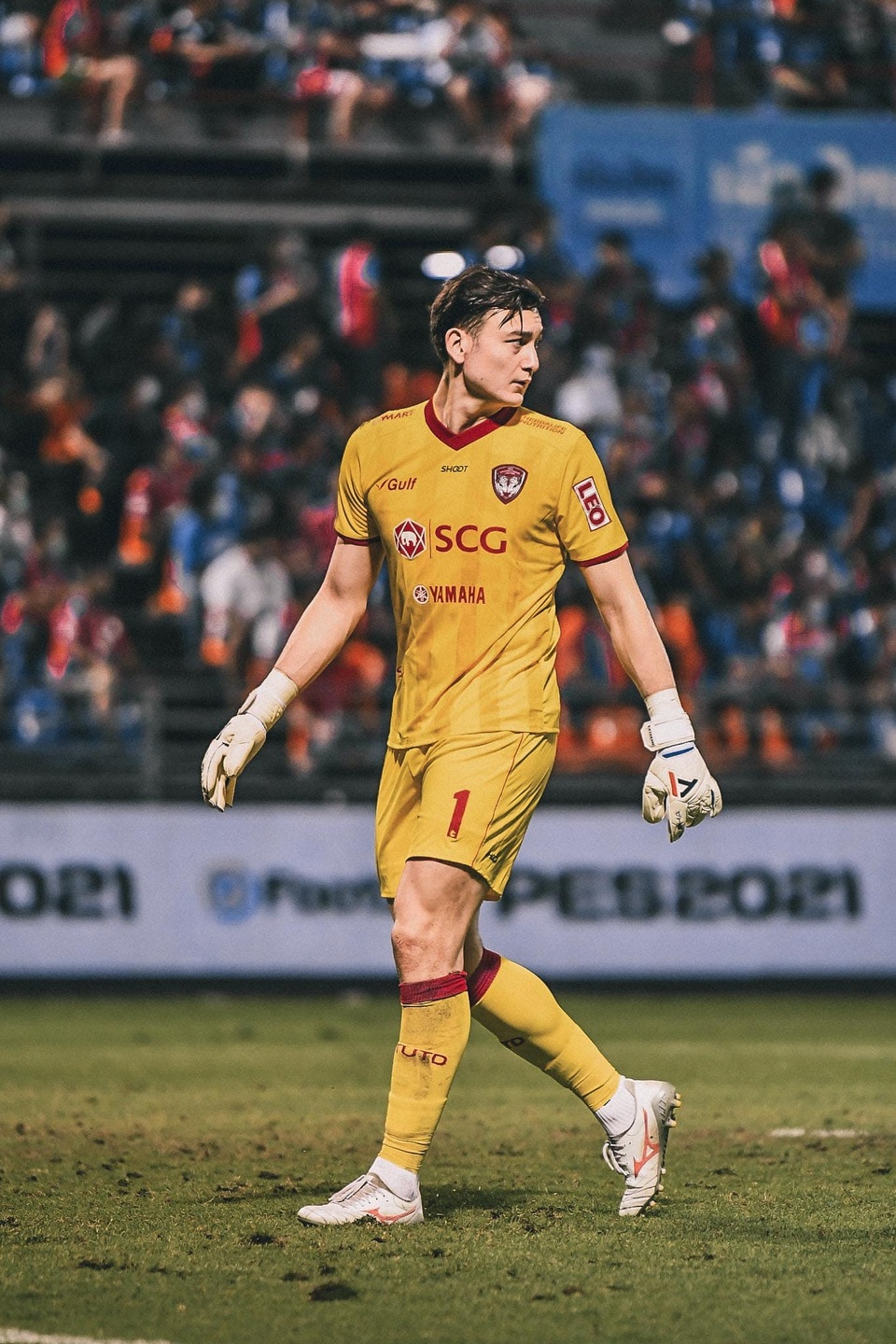 Văn Lâm động viên bản thân sau chuỗi ngày đáng thất vọng của Muangthong - 1