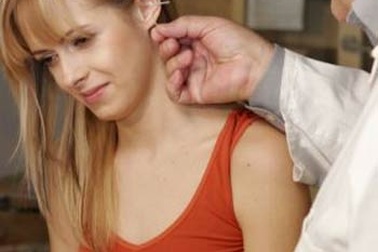 Giảm mỡ bụng bằng nhĩ châm