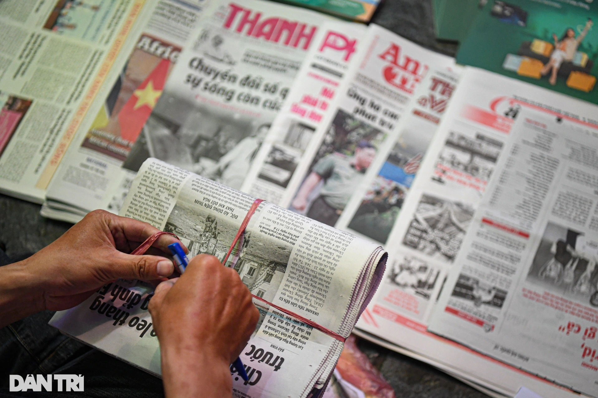 View - Đại biểu Quốc hội Đỗ Chí Nghĩa: "Tháo gỡ khó khăn cho báo chí là cấp thiết" | Báo Dân trí