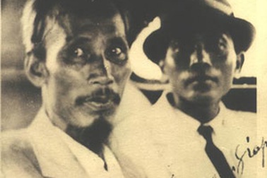 Bức ảnh có một không hai về Cụ Hồ và Tướng Giáp