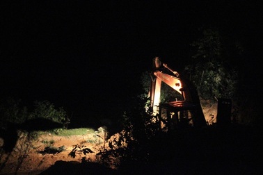 Chủ tịch tỉnh Bình Định yêu cầu xử lý vụ “đất tặc” qua mặt chính quyền, hoành hành trong đêm