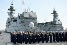 Nhật Bản đưa 3 tàu khu trục đến Biển Đông