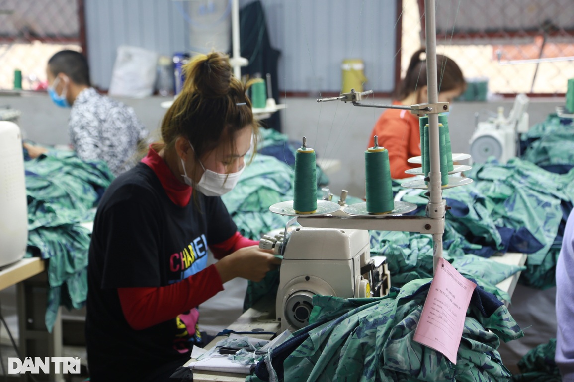 Bỏ việc lương gần 30 triệu ở thành phố, về quê làm chủ xưởng may - 3 Bỏ việc lương gần 30 triệu ở thành phố, về quê làm chủ xưởng may - 3