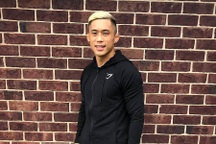 Martin Nguyễn kiệt quệ tinh thần trước khi thi đấu với Thành Lê