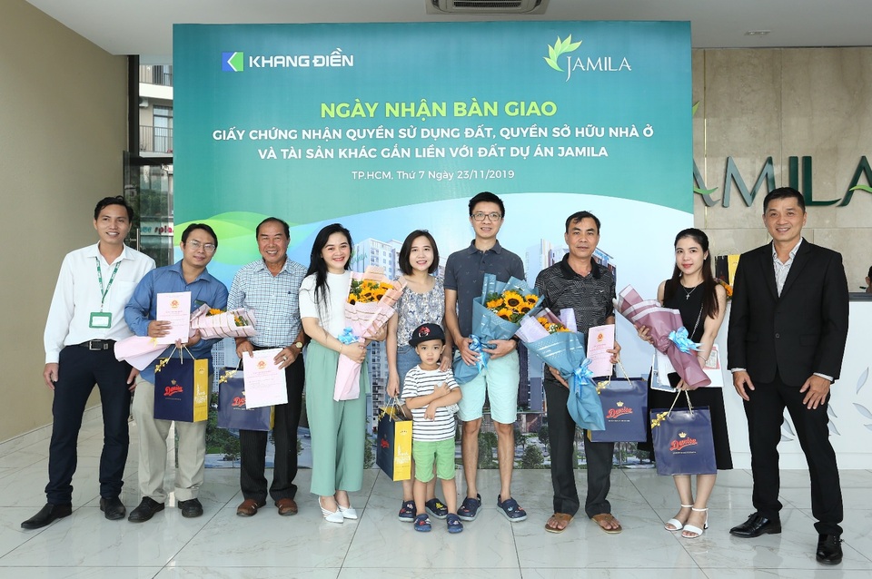 Khang Điền bàn giao sổ hồng cho cư dân Jamila, mở bán đợt 2 dự án Lovera Vista - 1 Khang Điền bàn giao sổ hồng cho cư dân Jamila, mở bán đợt 2 dự án Lovera Vista - 1