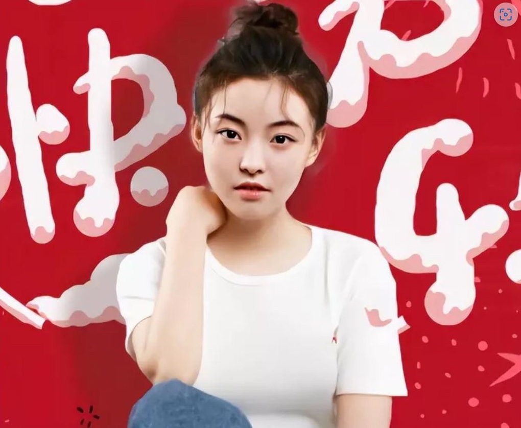 Hot girl tung ảnh nhạy cảm khiến danh tiếng của Trần Phi Vũ chạm đáy - 3 Hot girl tung ảnh nhạy cảm khiến danh tiếng của Trần Phi Vũ chạm đáy - 3
