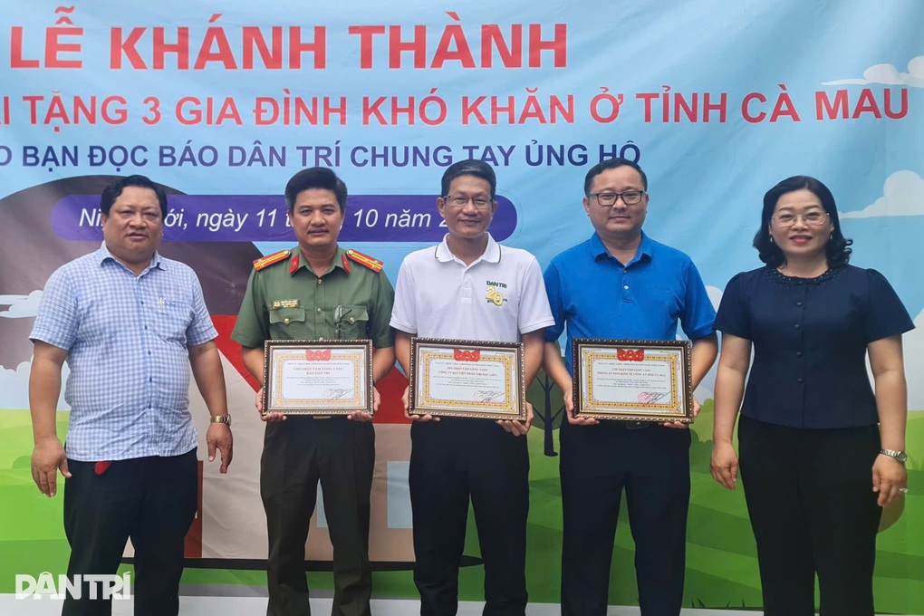 “Có nhà mới để ở, gia đình chúng tôi không còn lo lắng, sẽ an tâm sống tốt” - 6 “Có nhà mới để ở, gia đình chúng tôi không còn lo lắng, sẽ an tâm sống tốt” - 6