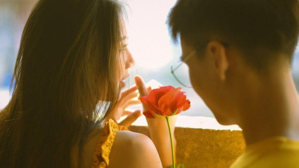 Mạng xã hội khiến nhiều người dễ, thậm chí nghiện ngoại tình - 1 Mạng xã hội khiến nhiều người dễ, thậm chí nghiện ngoại tình - 1