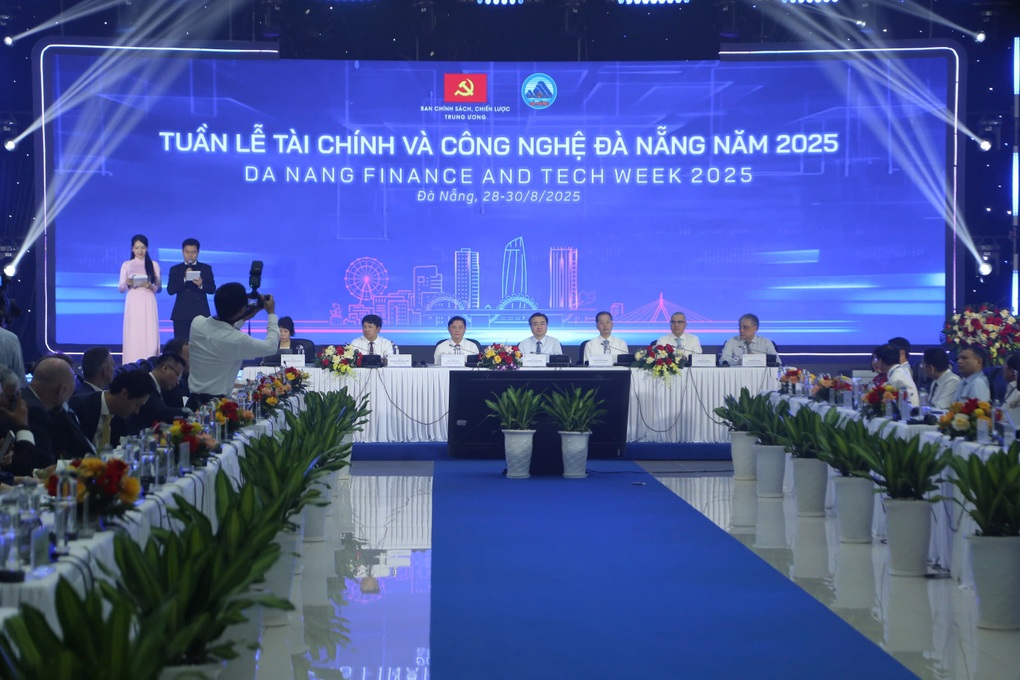 Ba trụ cột giúp Đà Nẵng thành trung tâm tài chính quốc tế - 1 Ba trụ cột giúp Đà Nẵng thành trung tâm tài chính quốc tế - 1