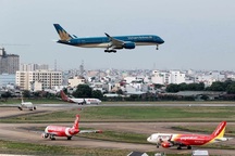 Vừa “mở cửa” bầu trời, Bộ Giao thông đã phải “hỏa tốc” báo cáo khó khăn